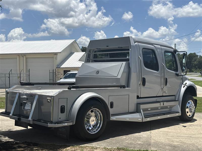 Truck Photo 7