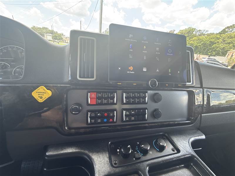 Truck Photo 25