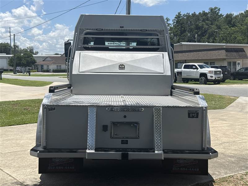 Truck Photo 6