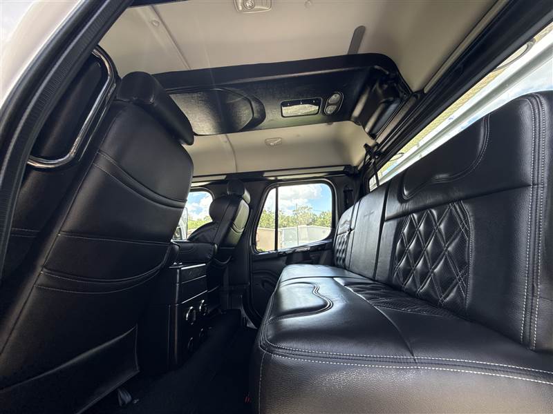 Truck Photo 15