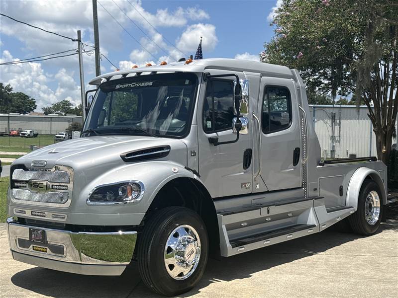 Truck Photo 3