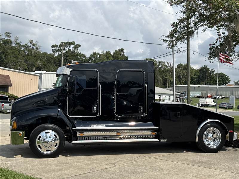 Truck Photo 4