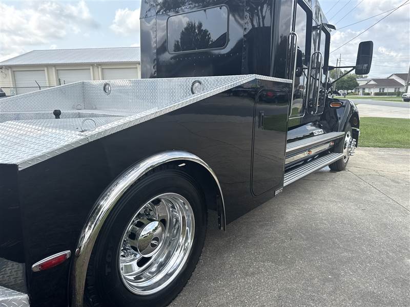 Truck Photo 12