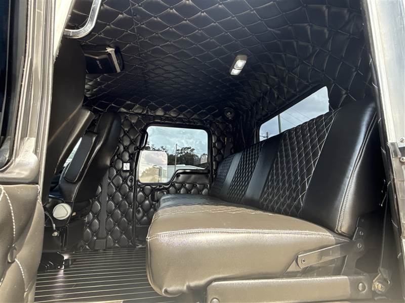 Truck Photo 19