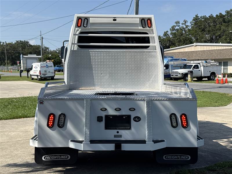 Truck Photo 4