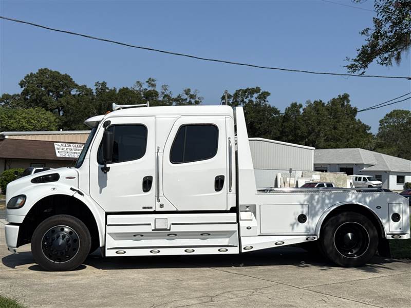 Truck Photo 3