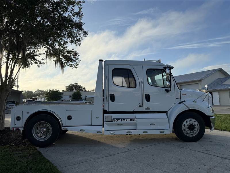 Truck Photo 4