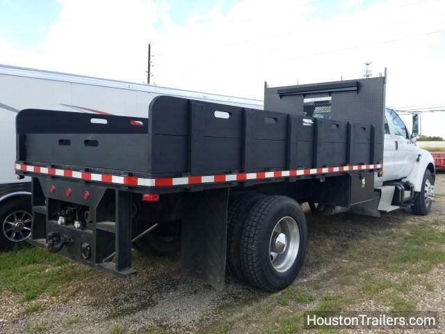 Truck Photo 5