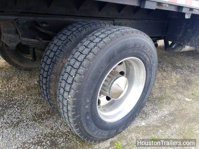 Truck Photo 8