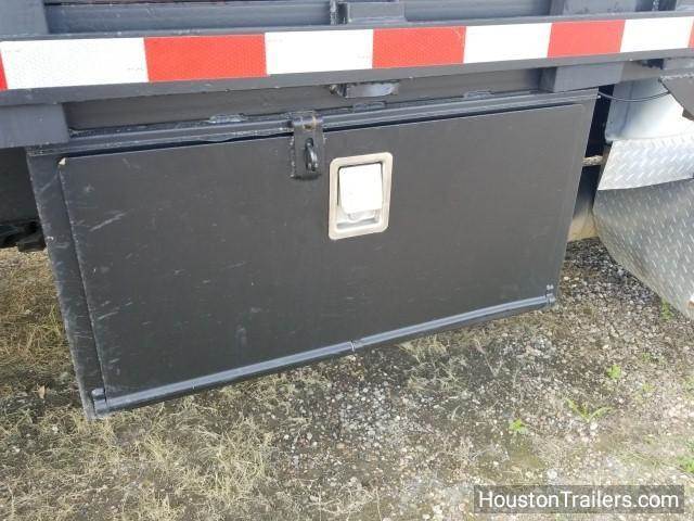 Truck Photo 9