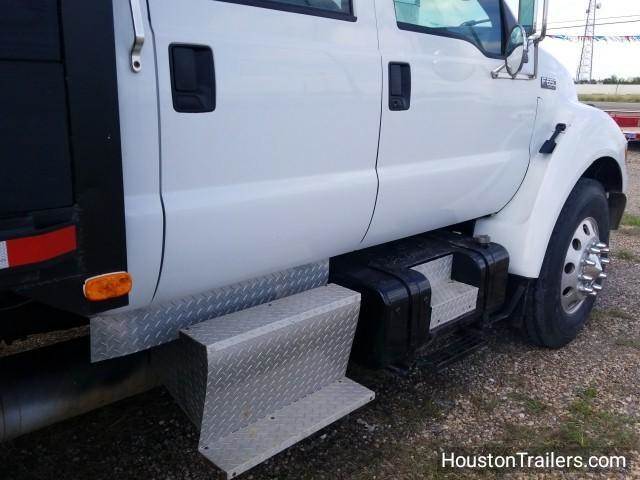 Truck Photo 10