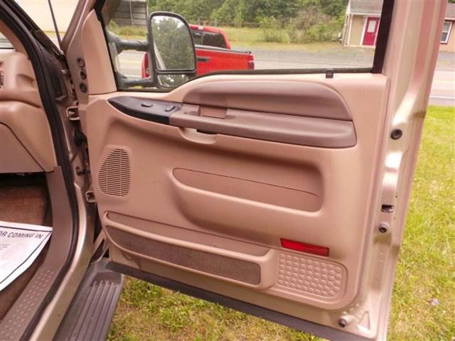 Truck Photo 9