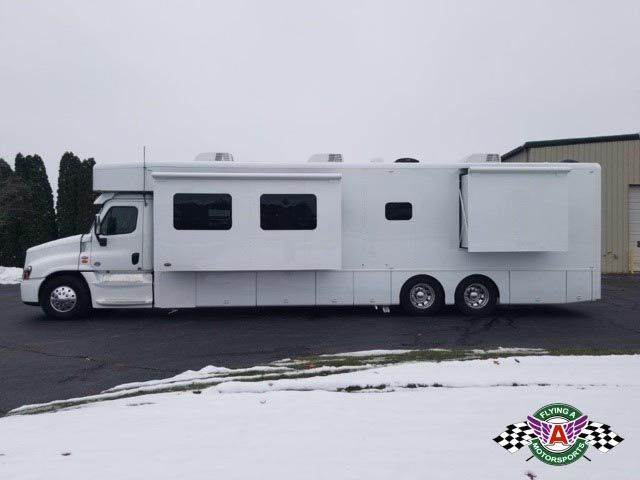 Truck Photo 5