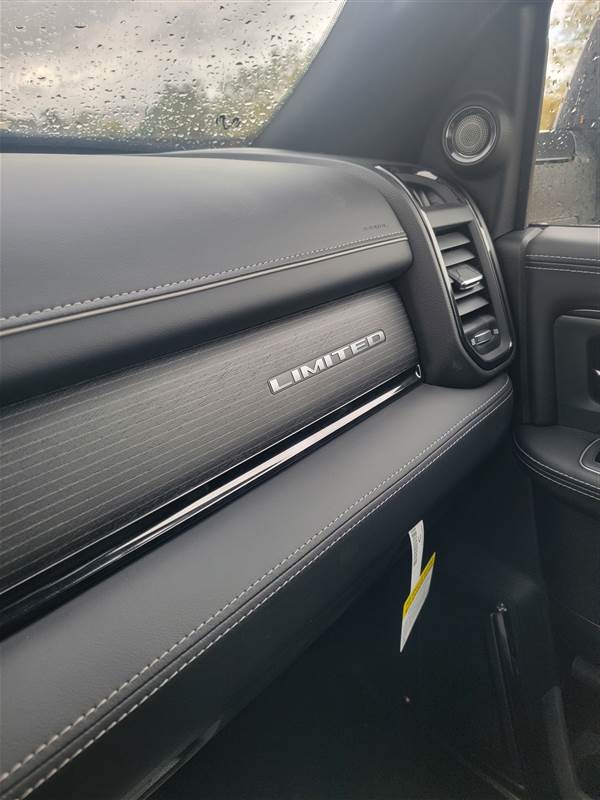 Truck Photo 16