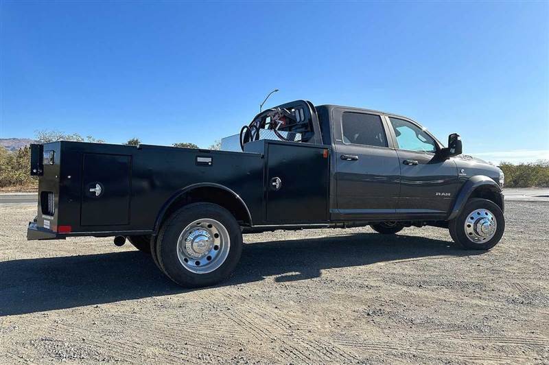 Truck Photo 3