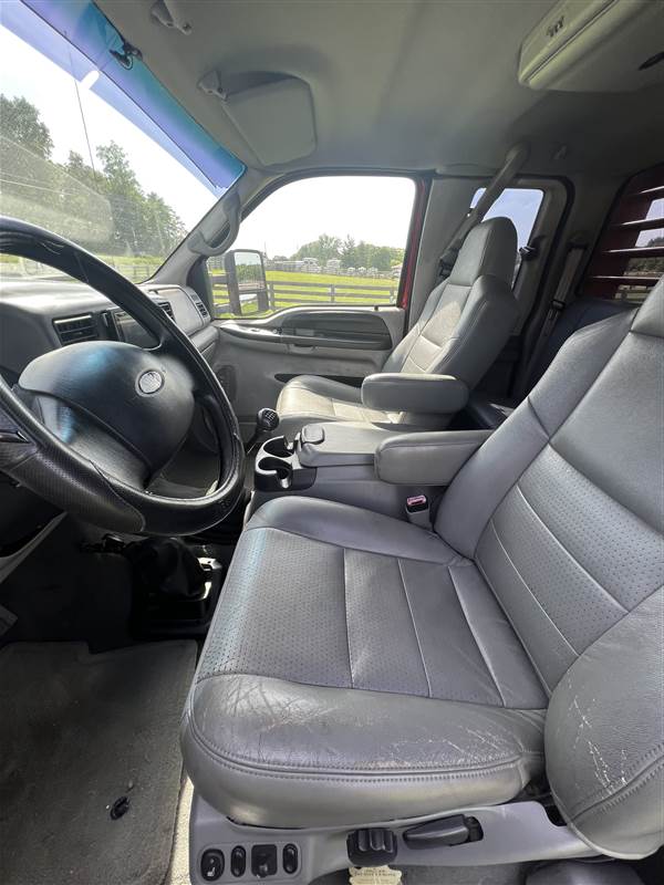 Truck Photo 16