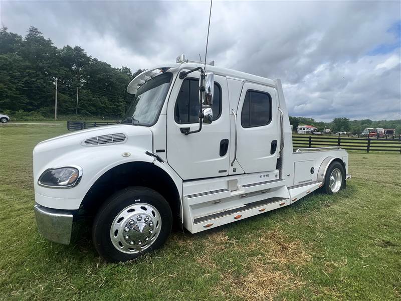 Truck Photo 8