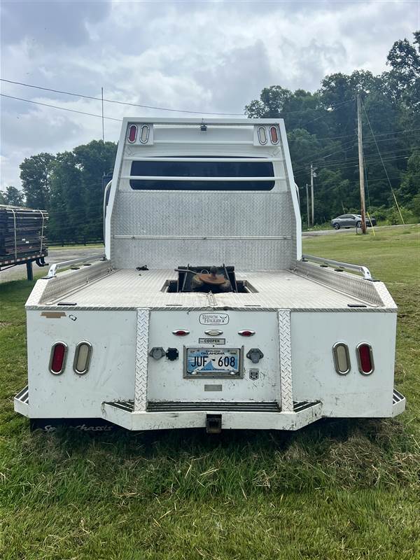 Truck Photo 5