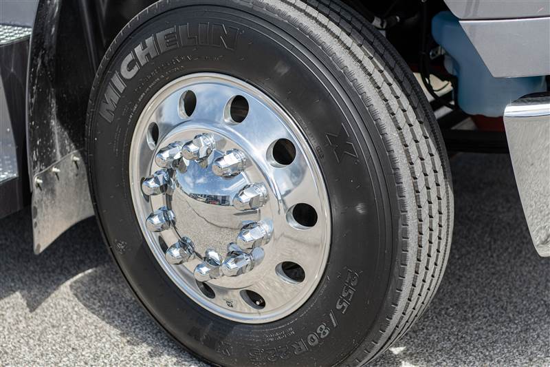 Truck Photo 12