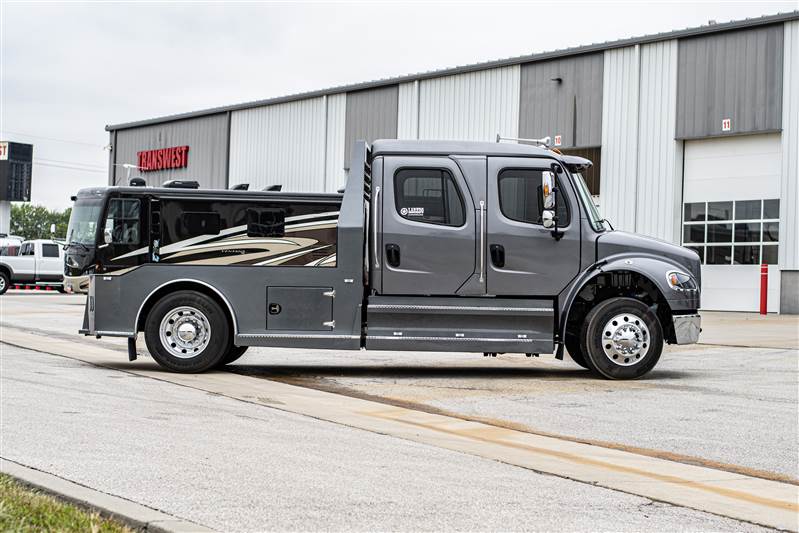 Truck Photo 6