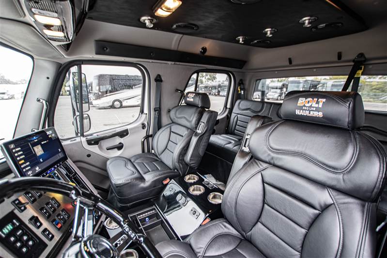 Truck Photo 18