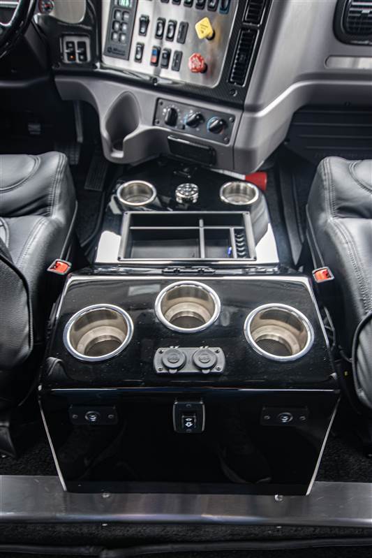 Truck Photo 24