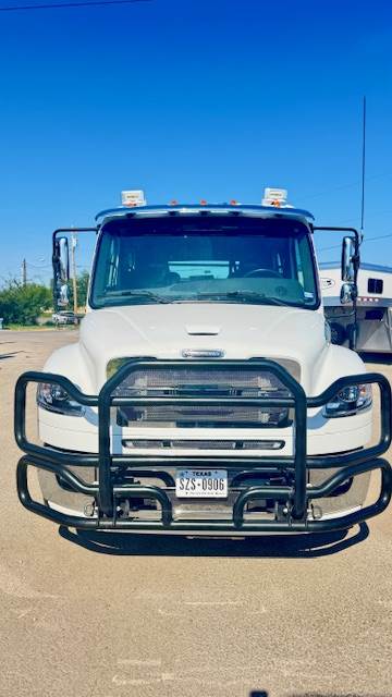 Truck Photo 2
