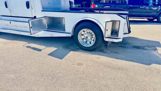 Truck Photo 11