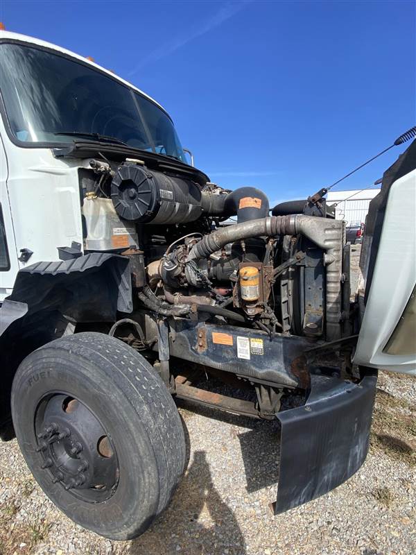 Truck Photo 5