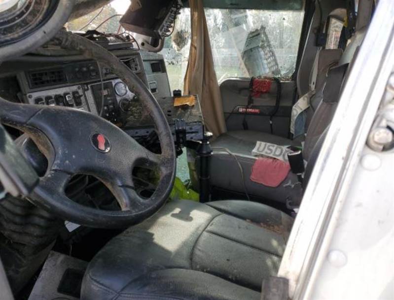 Truck Photo 6