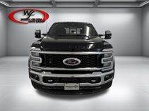Truck Photo 4