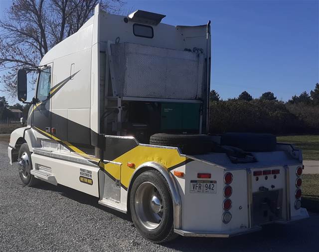 Truck Photo 3
