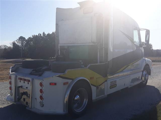 Truck Photo 5