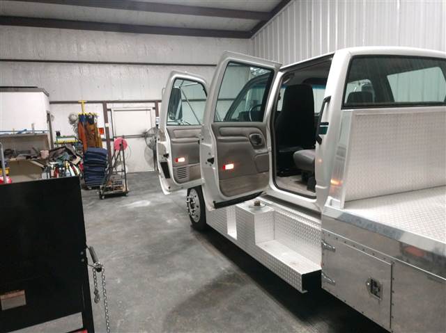 Truck Photo 4