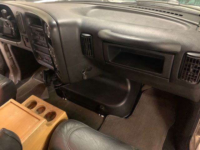 Truck Photo 6