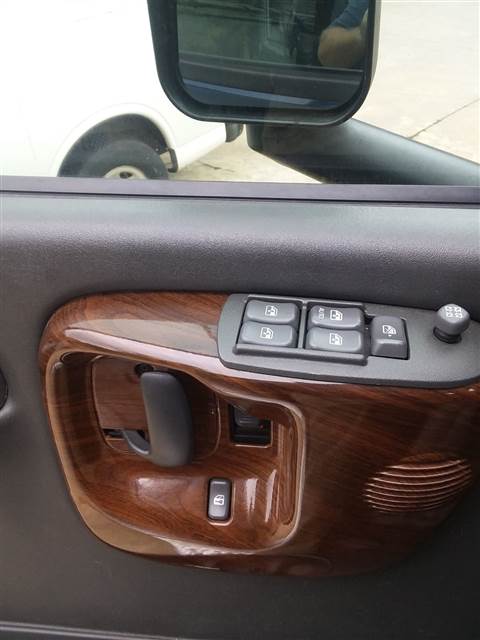 Truck Photo 9