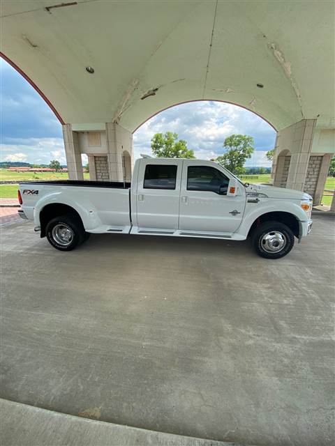 Truck Photo 4