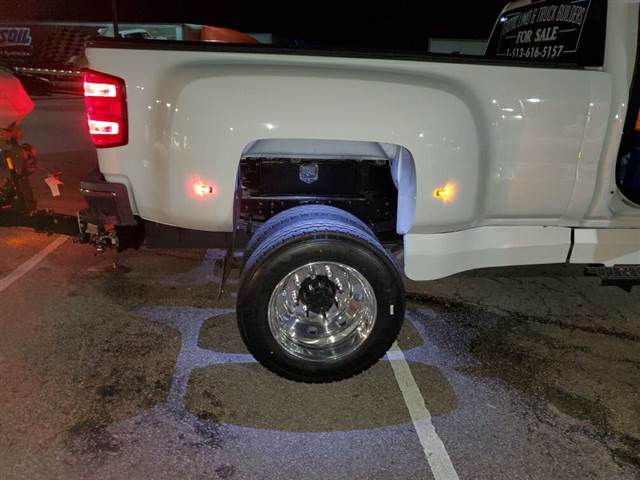 Truck Photo 14