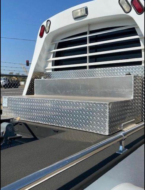 Truck Photo 4