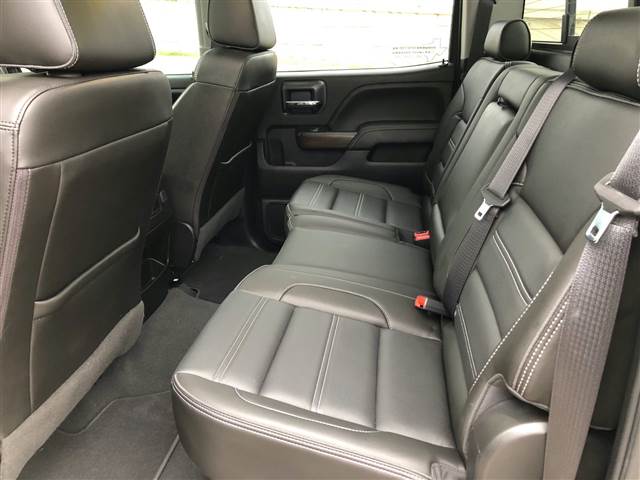 Truck Photo 19