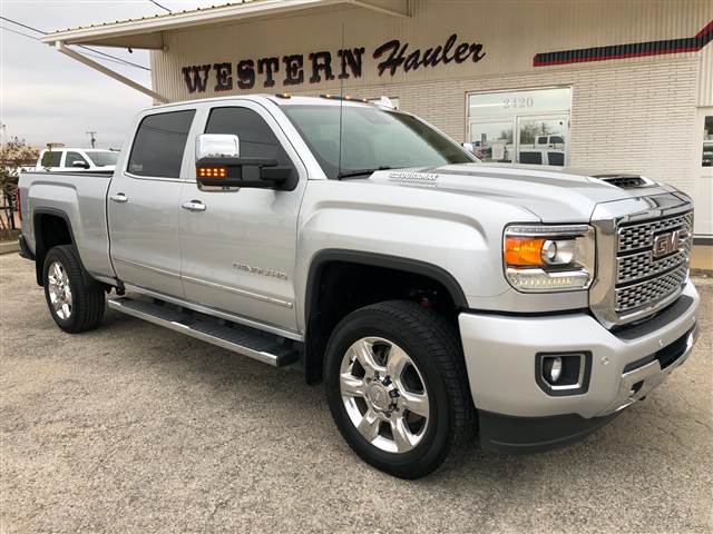 Truck Photo 6