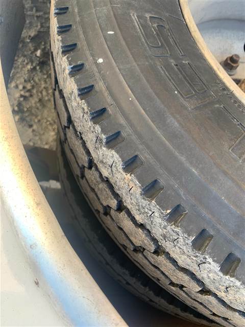 Truck Photo 17