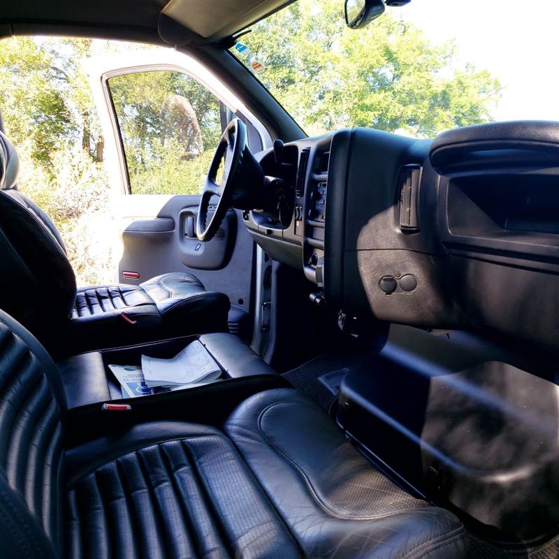 Truck Photo 8