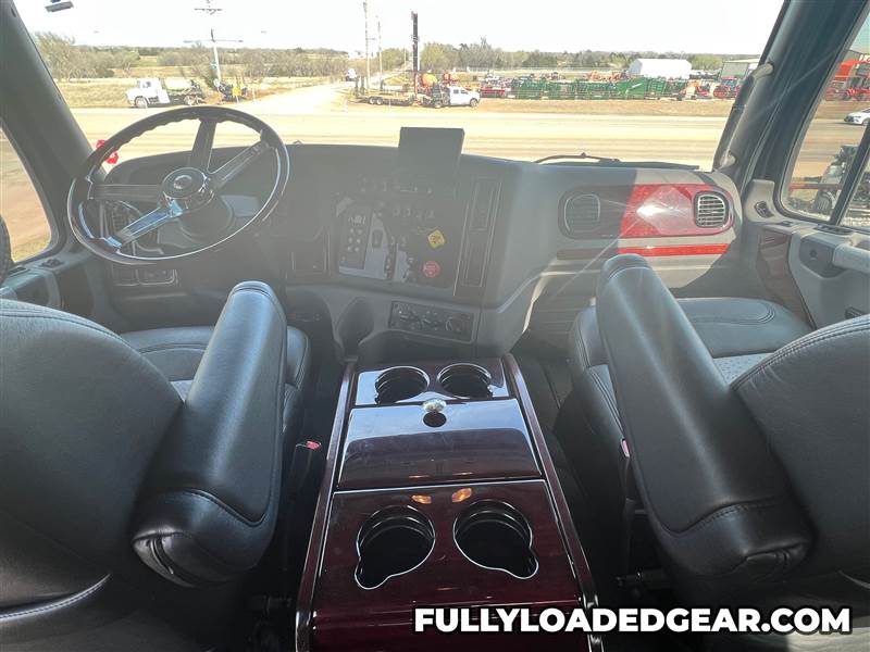 Truck Photo 11