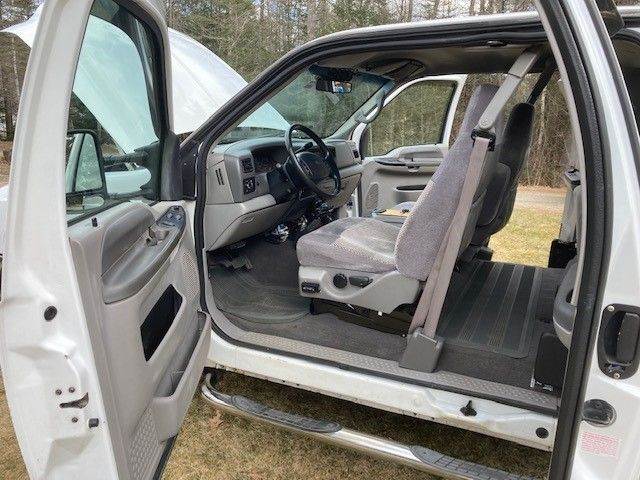 Truck Photo 8
