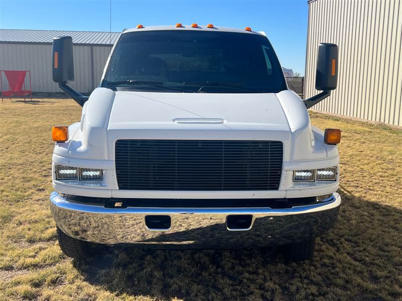 Truck Photo 3