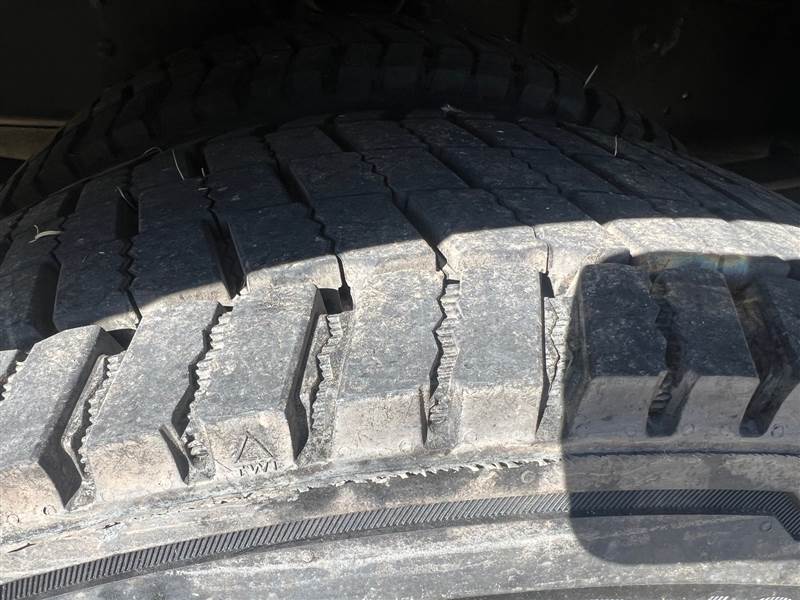 Truck Photo 24