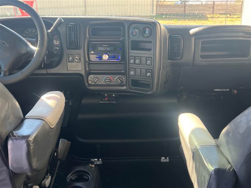 Truck Photo 17