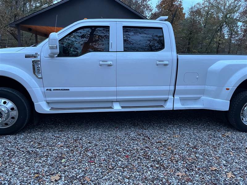 Truck Photo 3