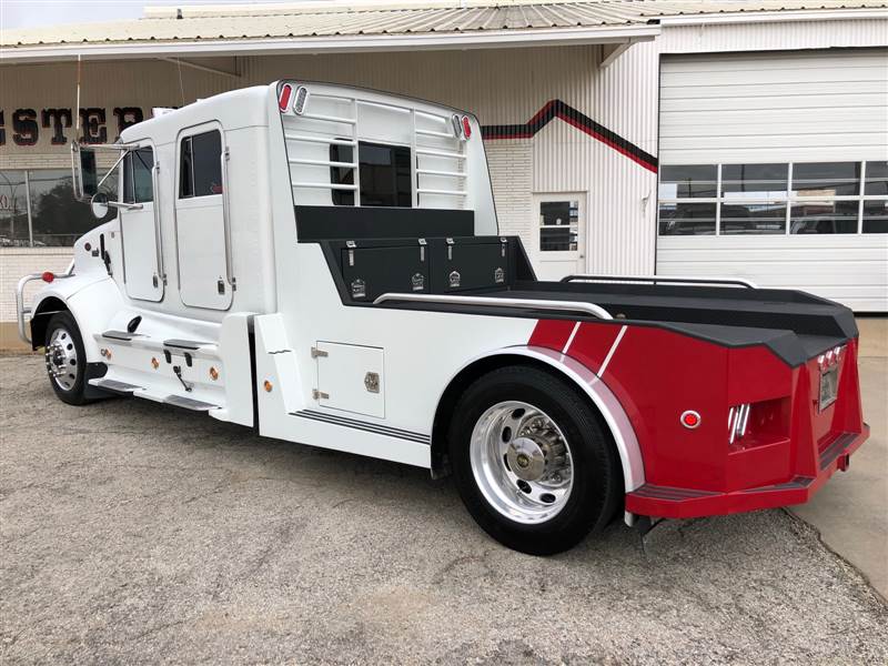 Truck Photo 4